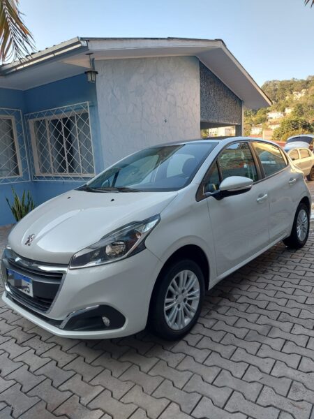 Peugeot 208 Allure 1.2 – Ano 2017