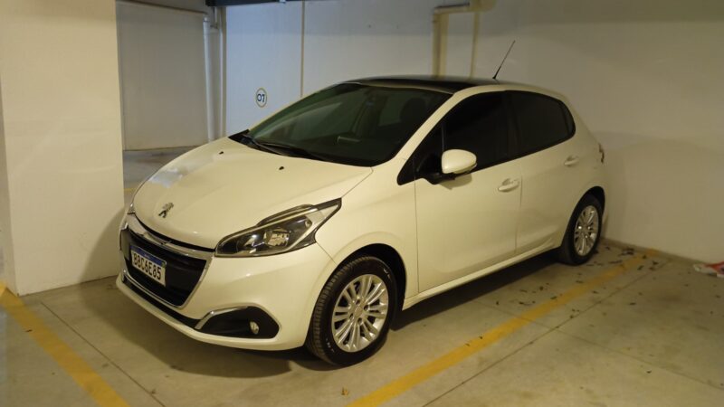 Peugeot 208 Allure 1.2 – Ano 2017