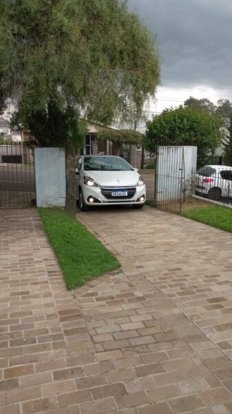 Peugeot 208 Allure 1.2 – Ano 2017